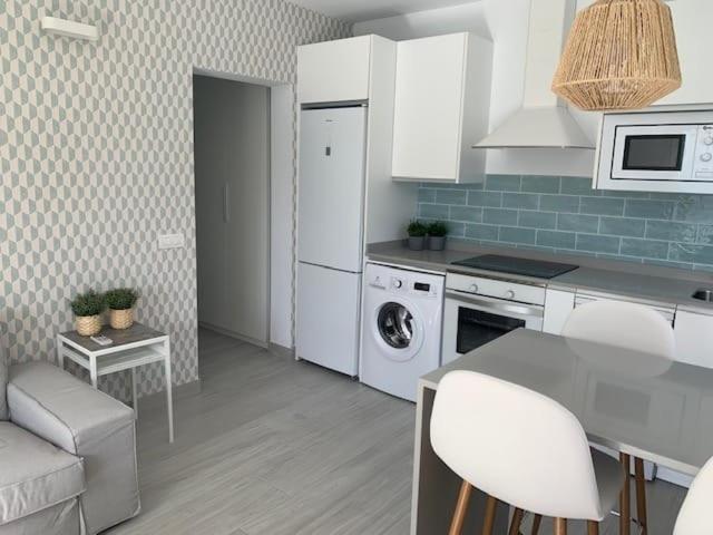 Renovated 2 Bedroom Bungalow In Playa Del Ingles Eksteriør bilde